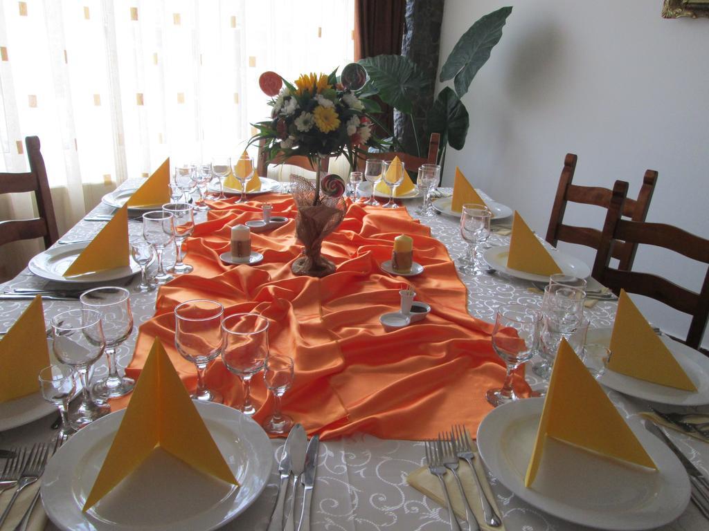 Belvedere Corbeni Luaran gambar